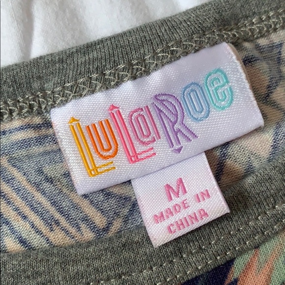 LulaRoe Randy Shirt - Picture 3 of 5